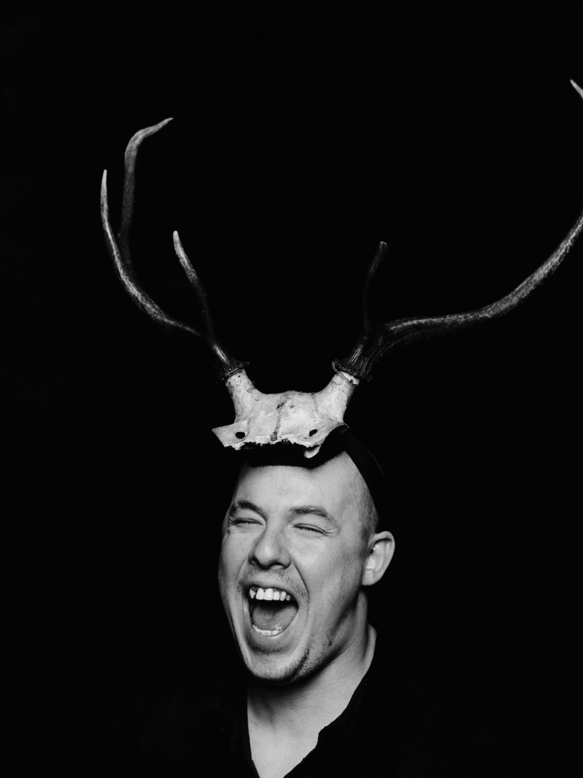 Portrait of Alexander McQueen, 1997 Photographed by Marc Hom © Marc Hom / Trunk Archive