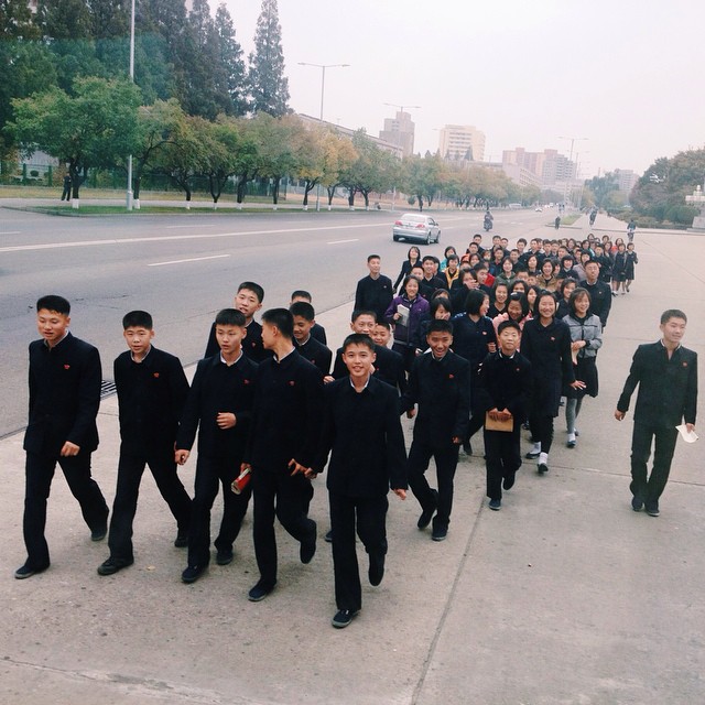 Разходка на ученици от Пхенян.